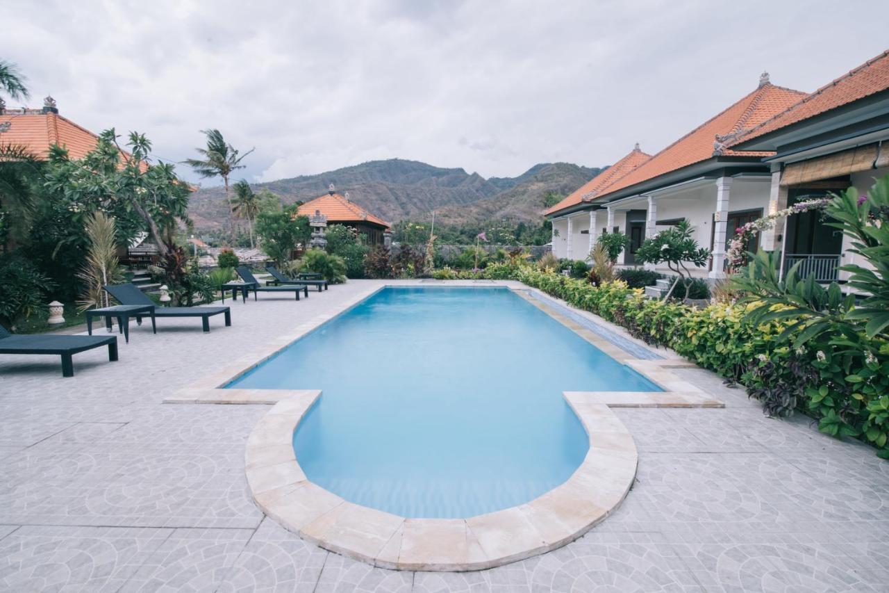 Damar Sanjaya Uttama Vila Amed Exterior foto