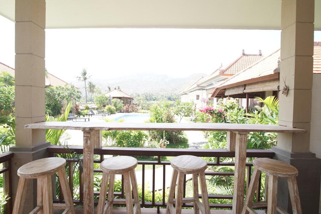 Damar Sanjaya Uttama Vila Amed Exterior foto