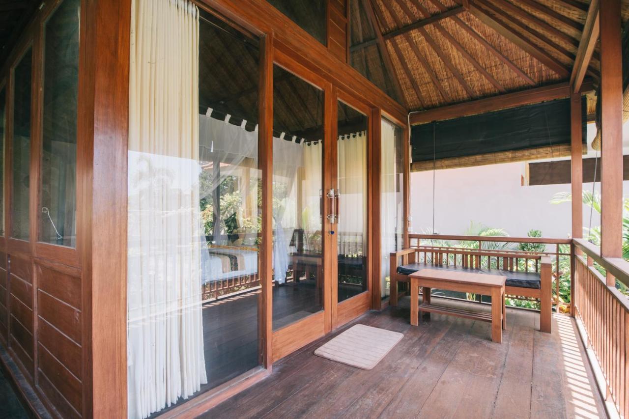 Damar Sanjaya Uttama Vila Amed Exterior foto