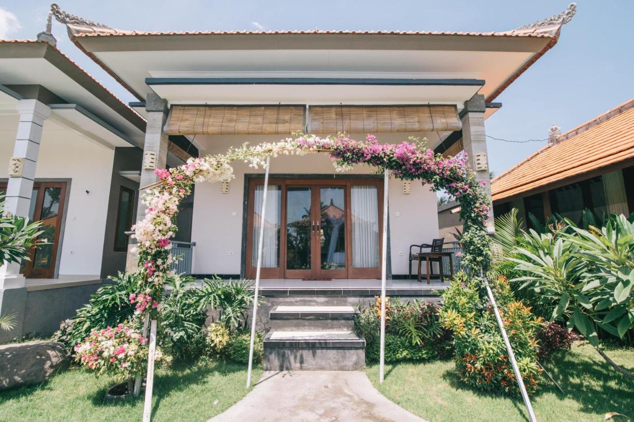 Damar Sanjaya Uttama Vila Amed Exterior foto