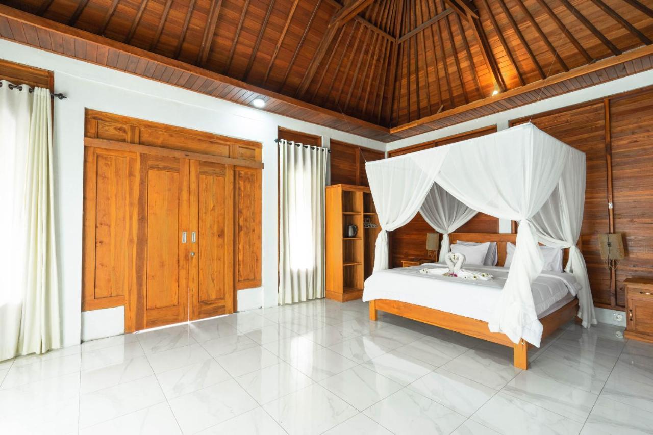 Damar Sanjaya Uttama Vila Amed Exterior foto