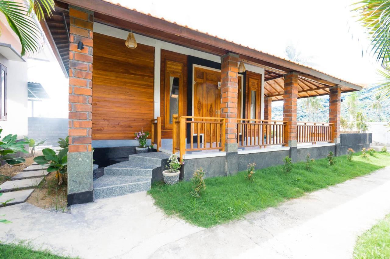 Damar Sanjaya Uttama Vila Amed Exterior foto