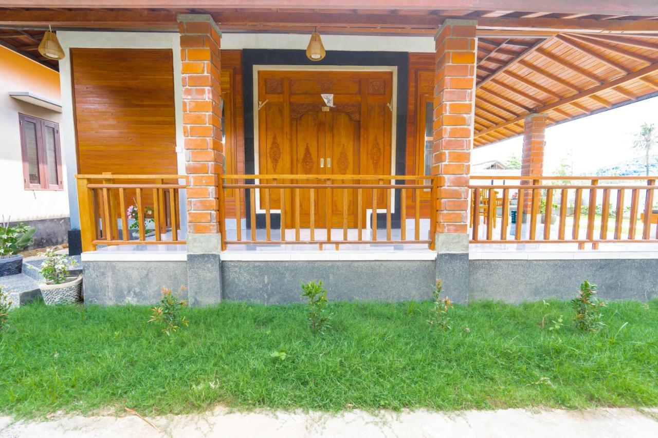 Damar Sanjaya Uttama Vila Amed Exterior foto
