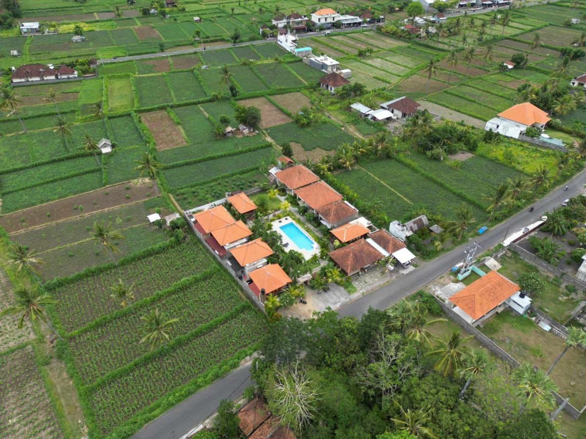Damar Sanjaya Uttama Vila Amed Exterior foto