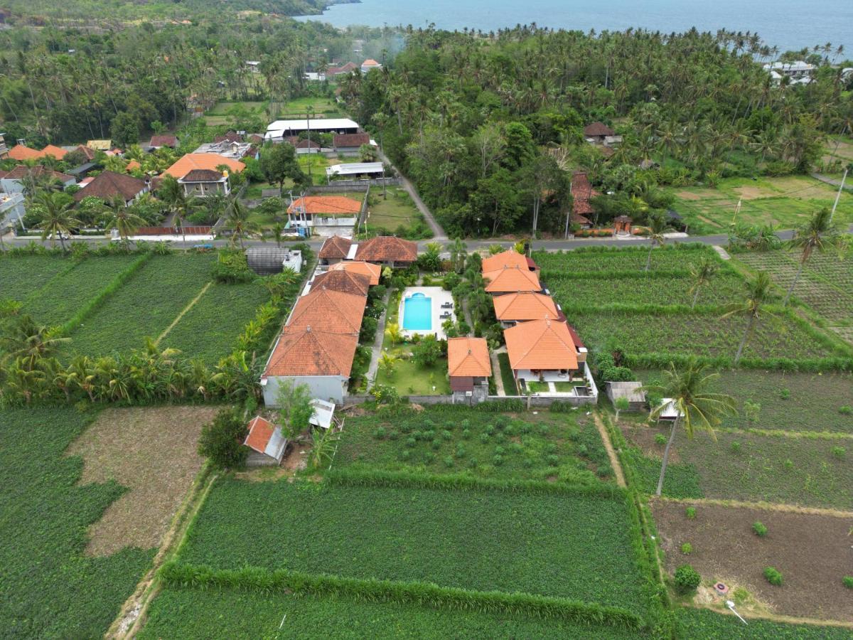 Damar Sanjaya Uttama Vila Amed Exterior foto