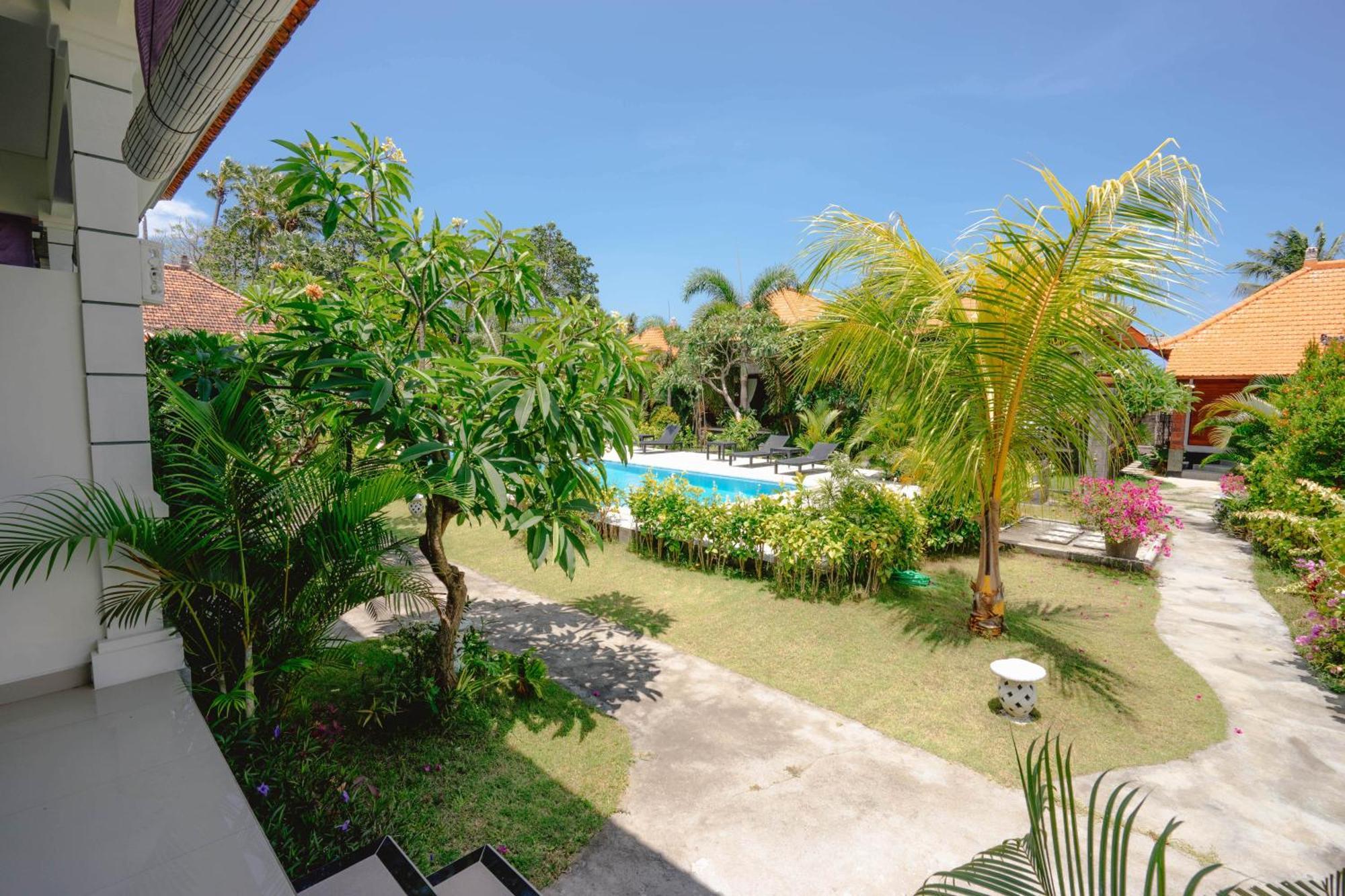 Damar Sanjaya Uttama Vila Amed Exterior foto